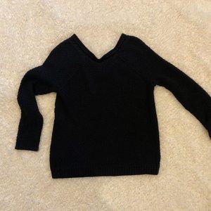 BLACK HALOGEN SWEATER WITH V BACK